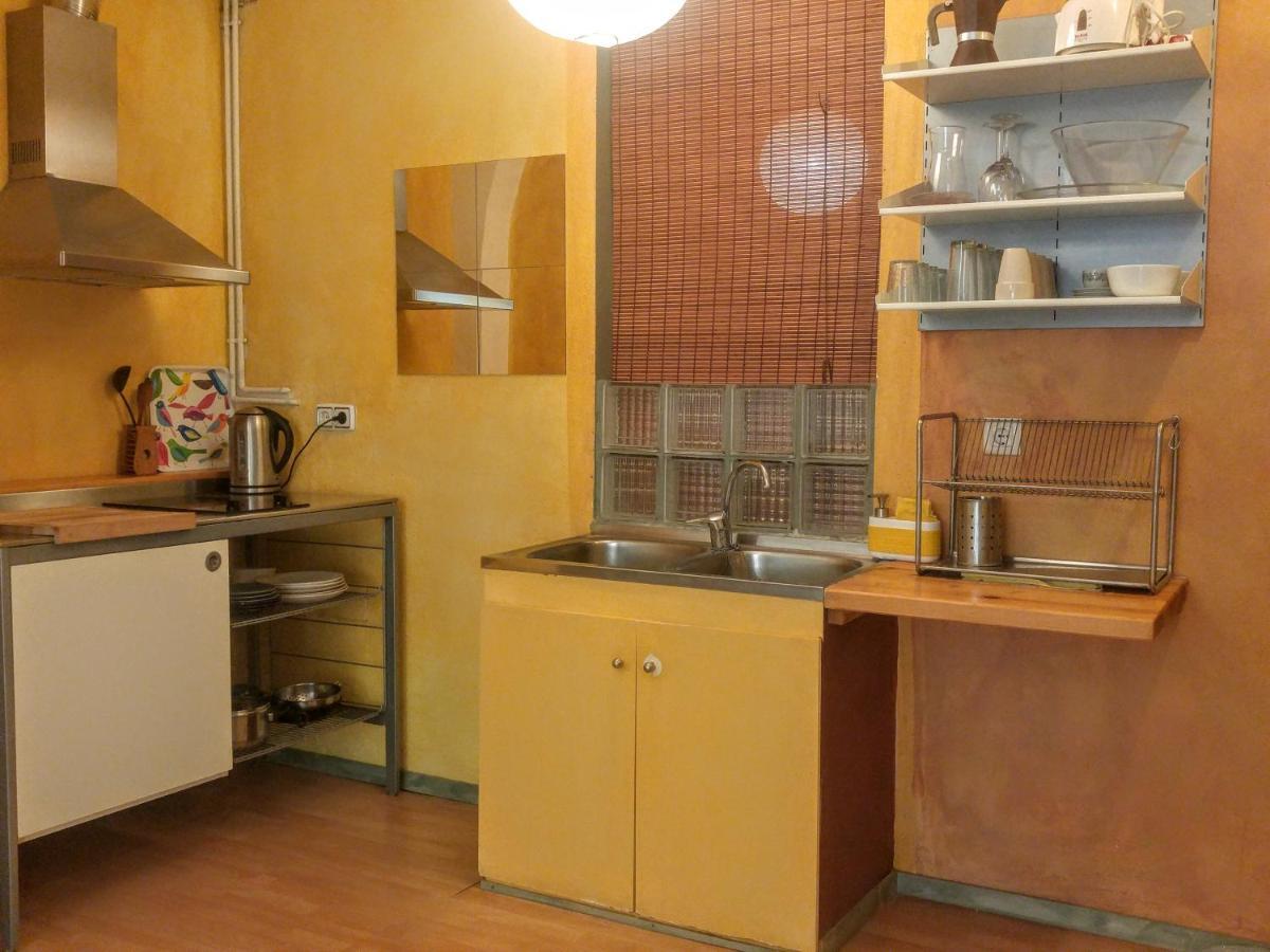 Apartamentos Saltarel-Lo Besalú Esterno foto